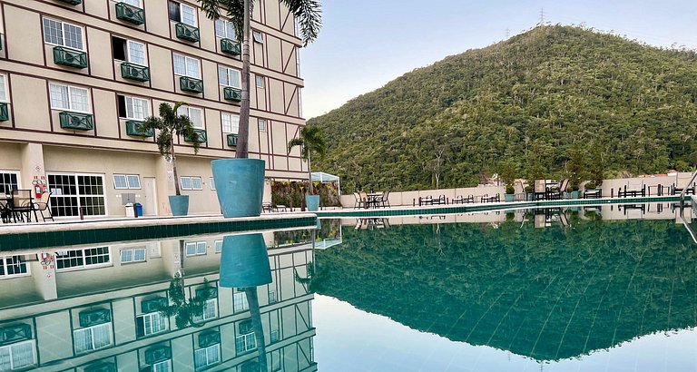 Granja Brasil Itaipava com ar condicionado e smartv 55poleg