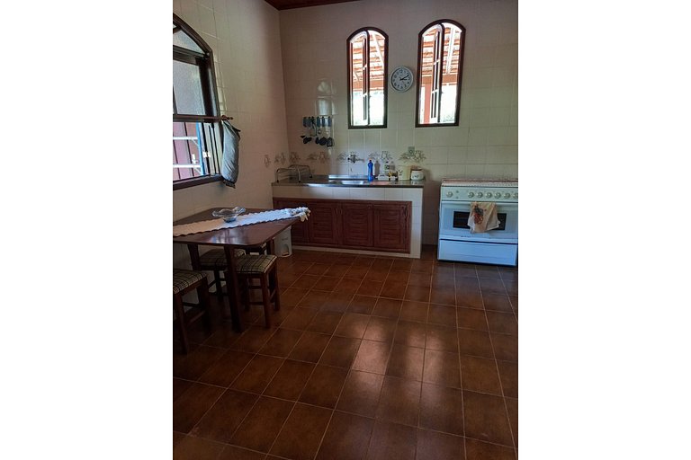 Cozy Farmhouse with Pool in Bom Jardim