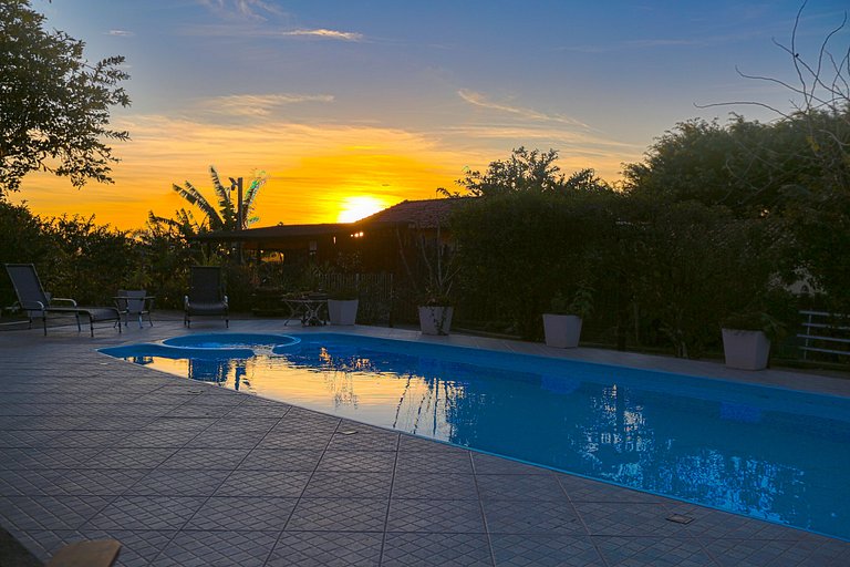 House with Pool in Floripa – 15 min from Jurerê