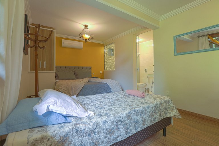 Casa com piscina em Floripa - 15 min Jurerê