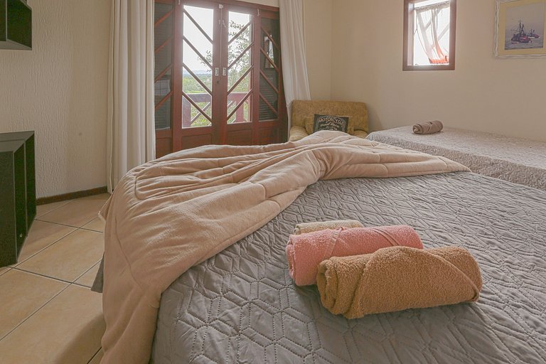 Casa com piscina em Floripa - 15 min Jurerê