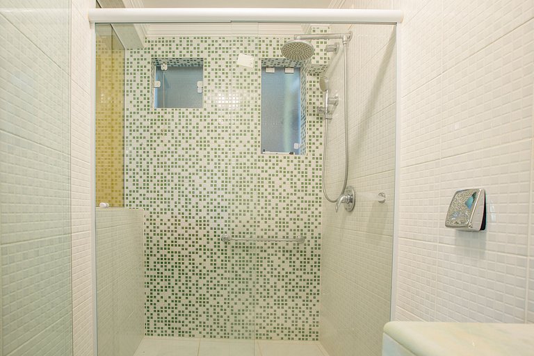 Casa com piscina em Floripa - 15 min Jurerê