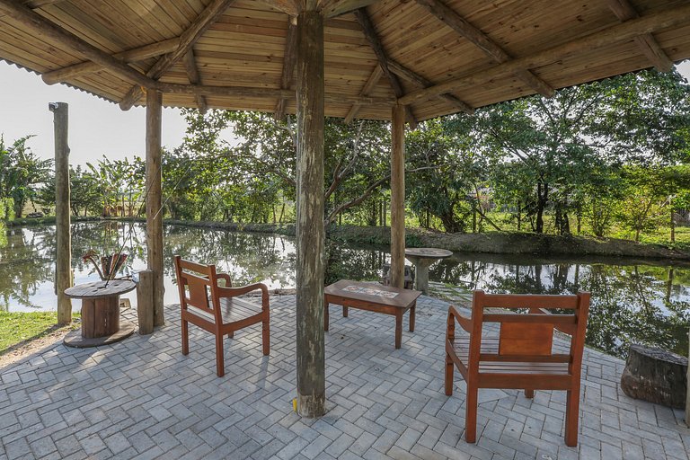 SITIO COM PISCINA EM FLORIPA NORTE DA ILHA 15min Jurerê