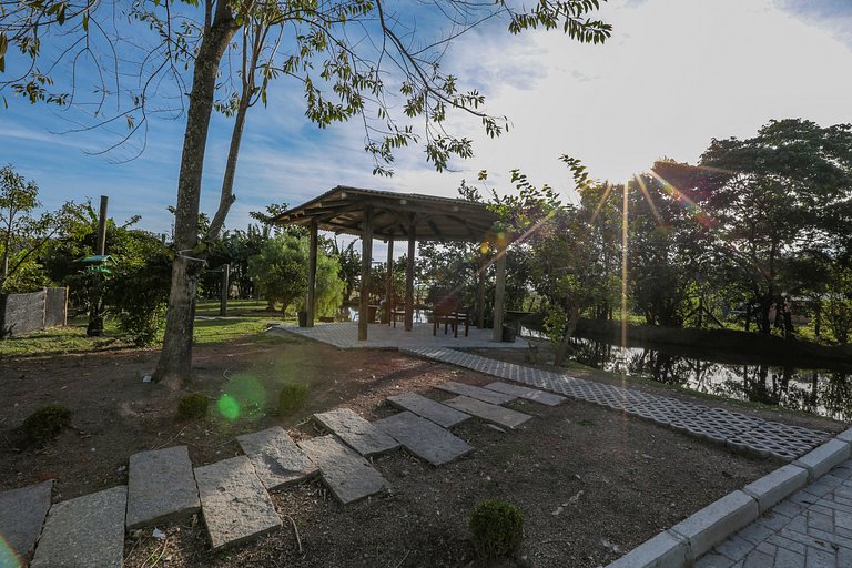 Casa com piscina em Floripa - 15 min Jurerê