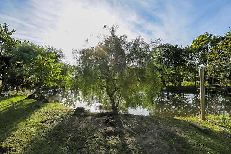 Casa com piscina em Floripa - 15 min Jurerê