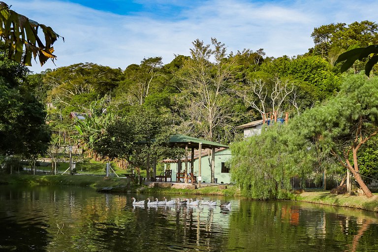 SITIO COM PISCINA EM FLORIPA NORTE DA ILHA 15min Jurerê