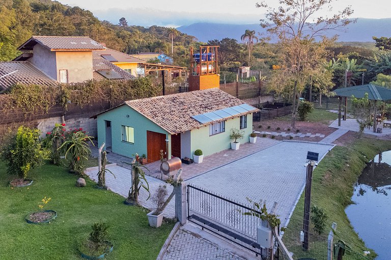 SITIO COM PISCINA EM FLORIPA NORTE DA ILHA 15min Jurerê