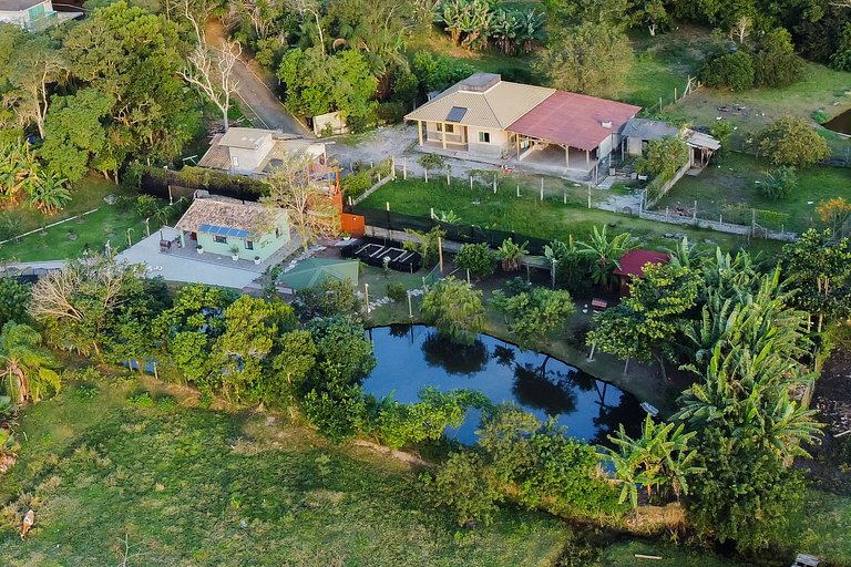 House with Pool in Floripa – 15 min from Jurerê