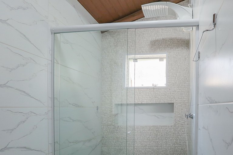 SITIO COM PISCINA EM FLORIPA NORTE DA ILHA 15min Jurerê