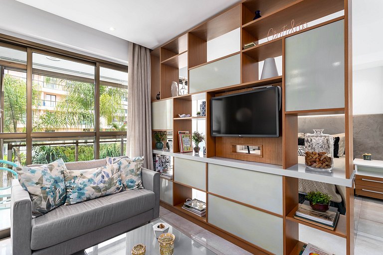 Lindo quarto e sala no coração de Itaipava