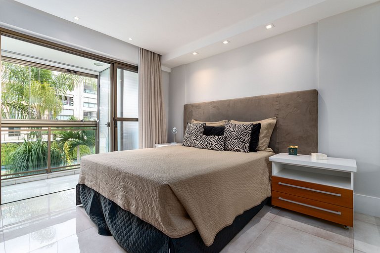 Lindo quarto e sala no coração de Itaipava