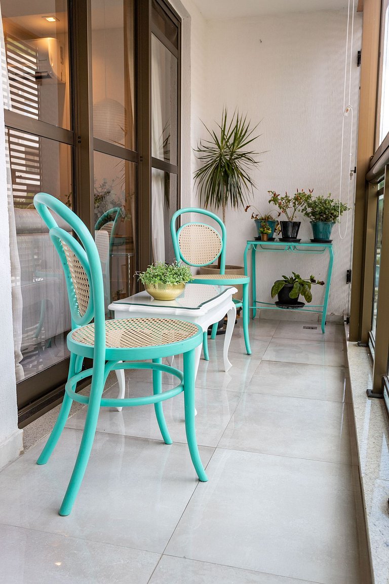 Lindo quarto e sala no coração de Itaipava