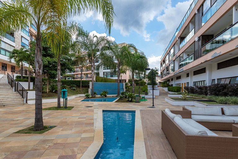 Lindo quarto e sala no coração de Itaipava