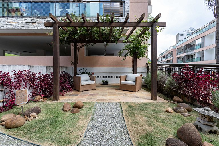 Lindo quarto e sala no coração de Itaipava