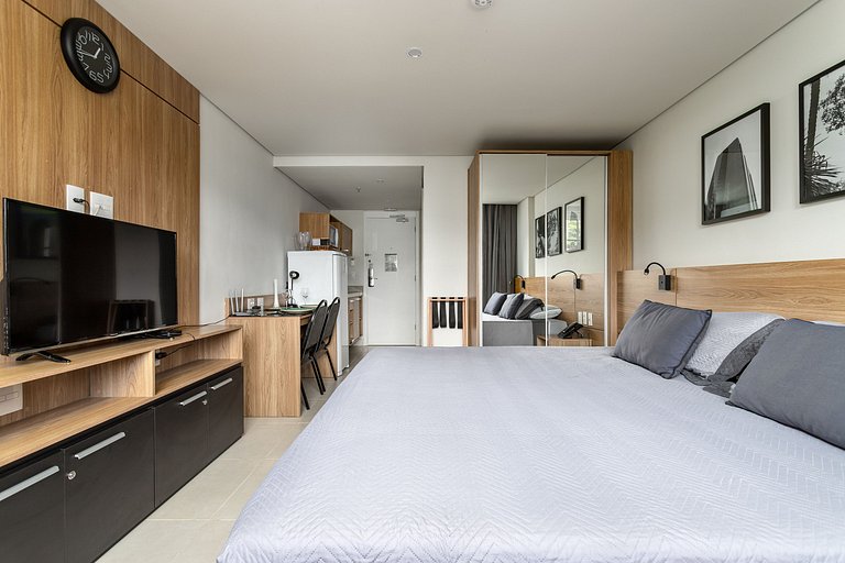 Granja Brasil Itaipava com ar condicionado e smartv 55poleg