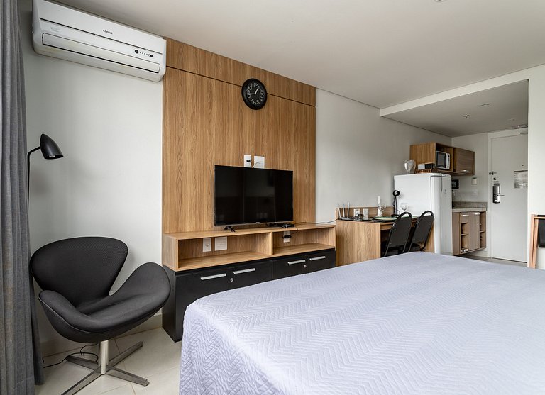 Granja Brasil Itaipava com ar condicionado e smartv 55poleg