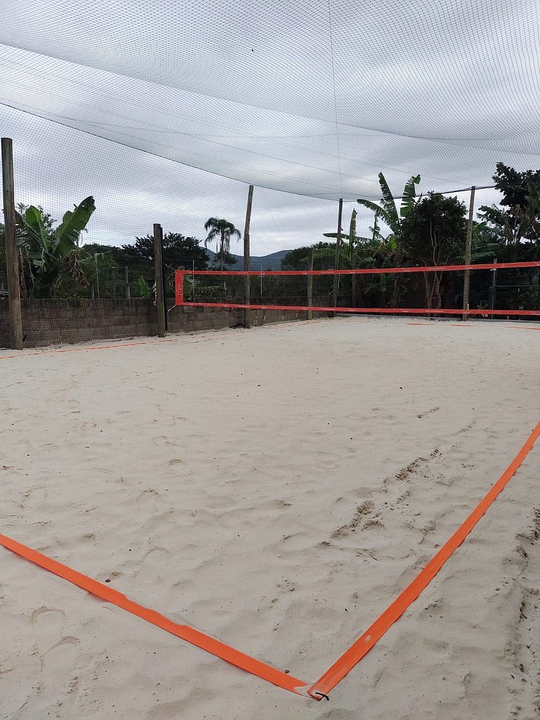 Casa com piscina em Floripa - 15 min Jurerê