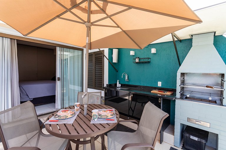 Private Jacuzzi Penthouse in the Heart of Itaipava