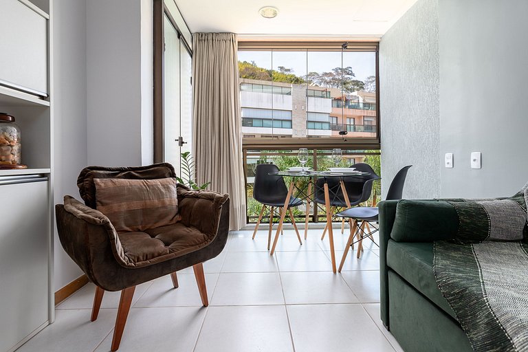 Private Jacuzzi Penthouse in the Heart of Itaipava