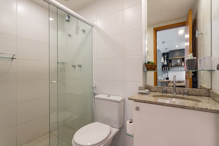 Private Jacuzzi Penthouse in the Heart of Itaipava