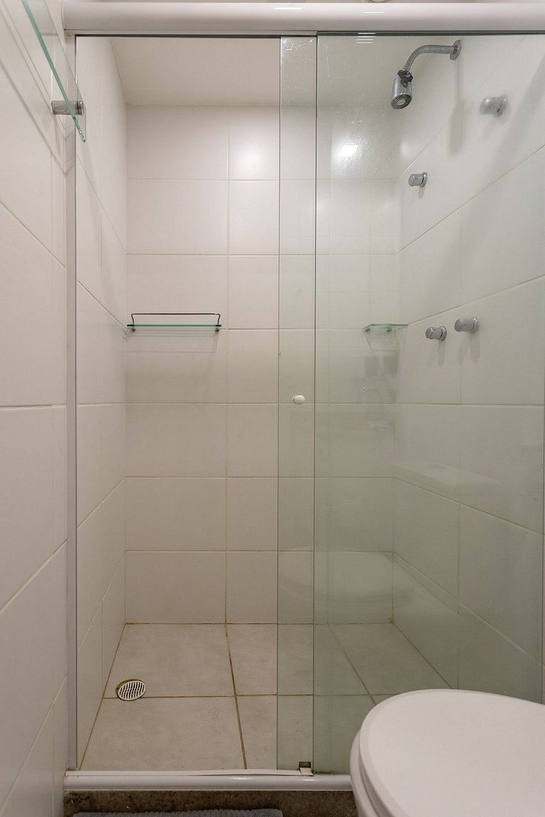 Private Jacuzzi Penthouse in the Heart of Itaipava