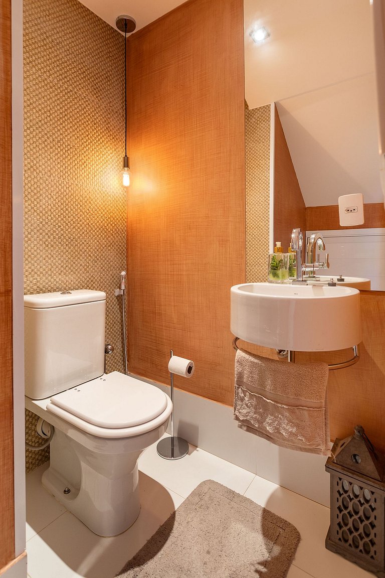 Exclusive Penthouse with Private Jacuzzi in the Heart of Ita