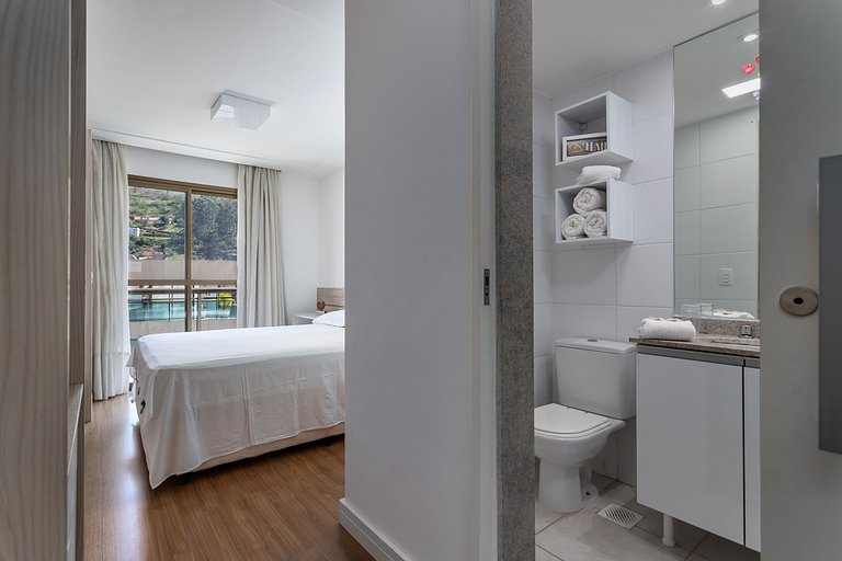 Exclusive Penthouse with Private Jacuzzi in the Heart of Ita