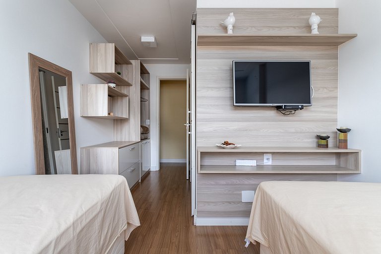Exclusive Penthouse with Private Jacuzzi in the Heart of Ita