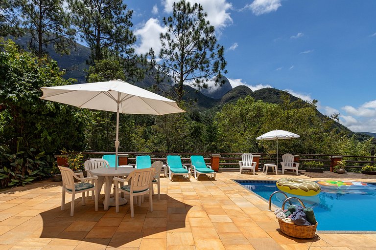 House in Araras: Pool, Sauna, and Included Services!