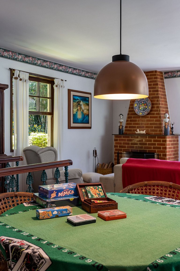 House in Araras: Pool, Sauna, and Included Services!