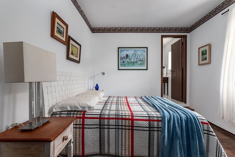 House in Araras: Pool, Sauna, and Included Services!