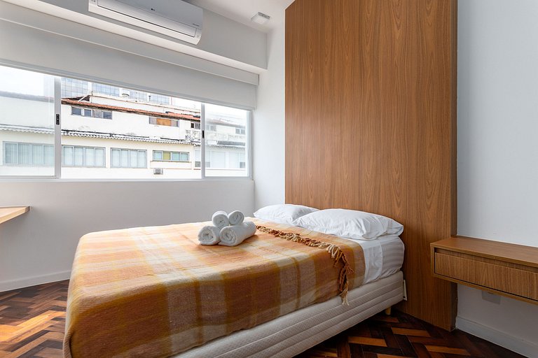 Flat beira-mar em Copacabana com ar condicionado