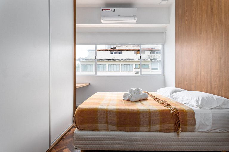 Flat beira-mar em Copacabana com ar condicionado