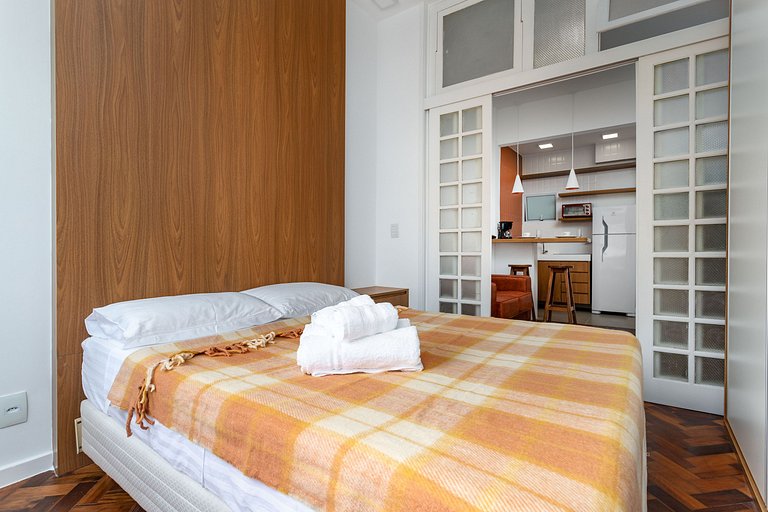 Flat beira-mar em Copacabana com ar condicionado