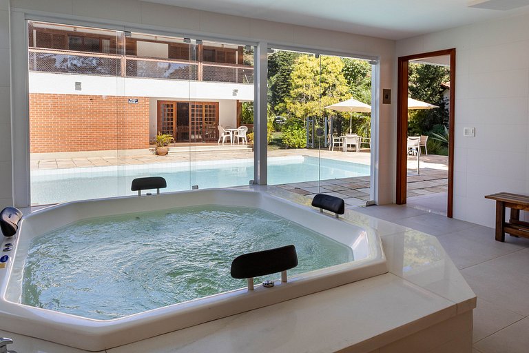 Granja Comary House with private pool and jacuzzi