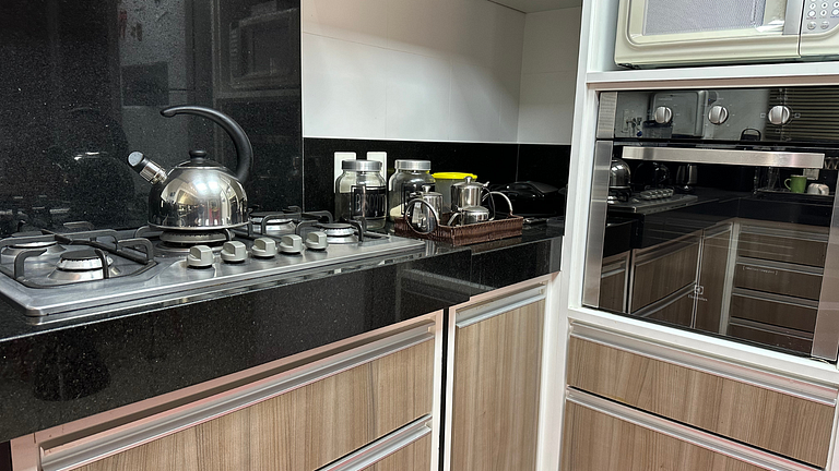 Spacious house for up to 19 people, 5 minutes from the beach