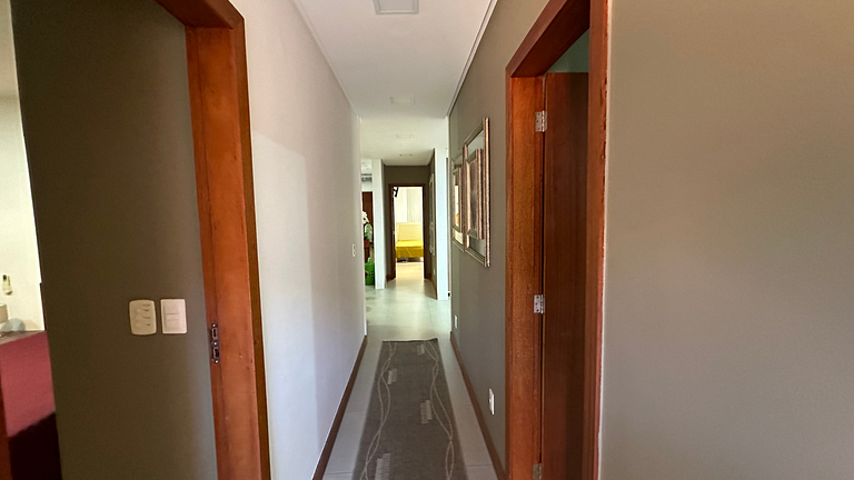 Spacious house for up to 19 people, 5 minutes from the beach