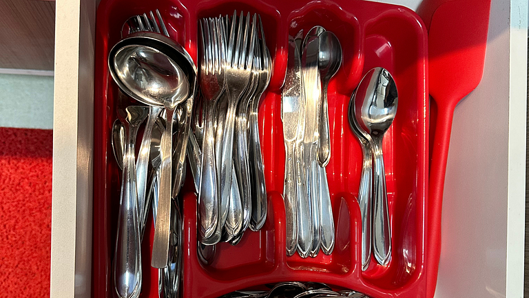 Spacious house for up to 19 people, 5 minutes from the beach