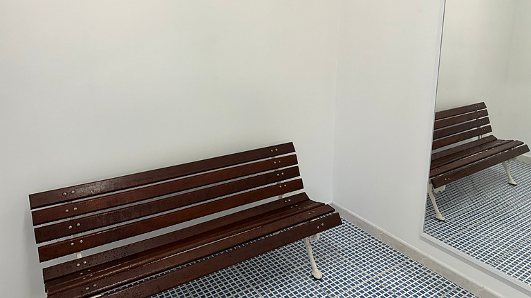 Spacious house for up to 19 people, 5 minutes from the beach