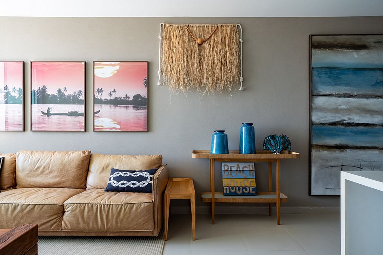 Luxury and comfort right on the beach in Barra de São Miguel