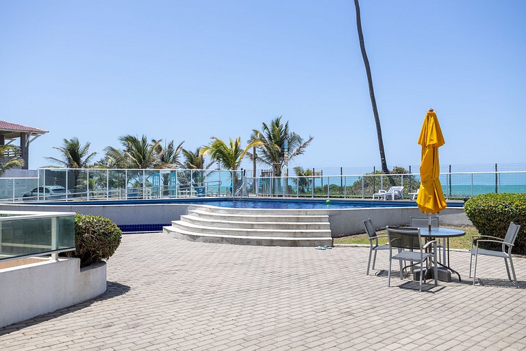 Luxury and comfort right on the beach in Barra de São Miguel