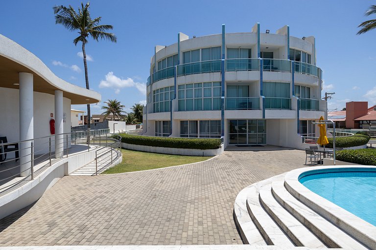 Luxury and comfort right on the beach in Barra de São Miguel