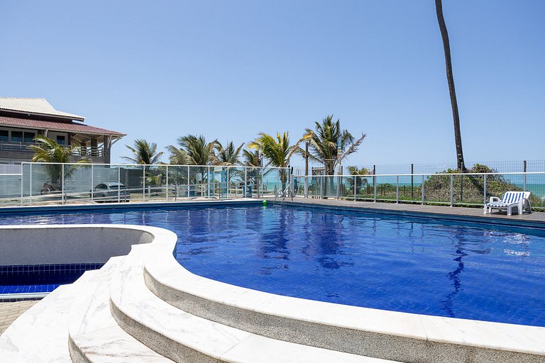 Luxury and comfort right on the beach in Barra de São Miguel