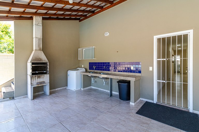 House with Pool and Barbecue at Praia Seca