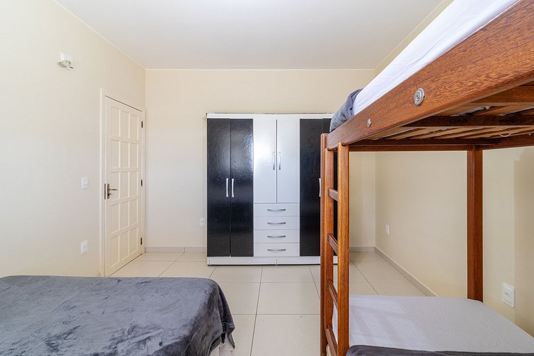 House with Pool and Barbecue at Praia Seca