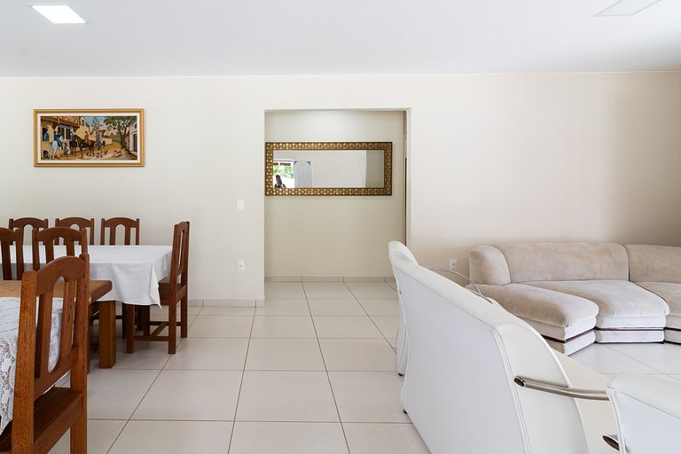 House with Pool and Barbecue at Praia Seca