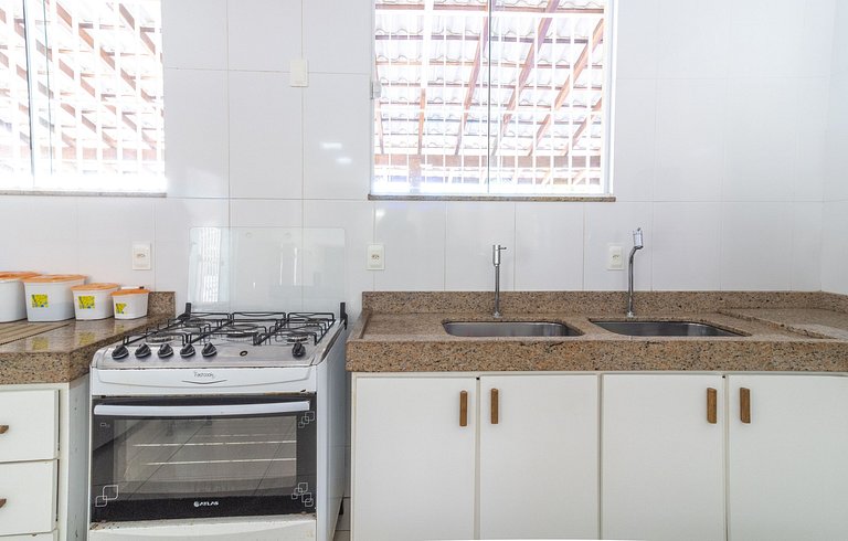 House with Pool and Barbecue at Praia Seca