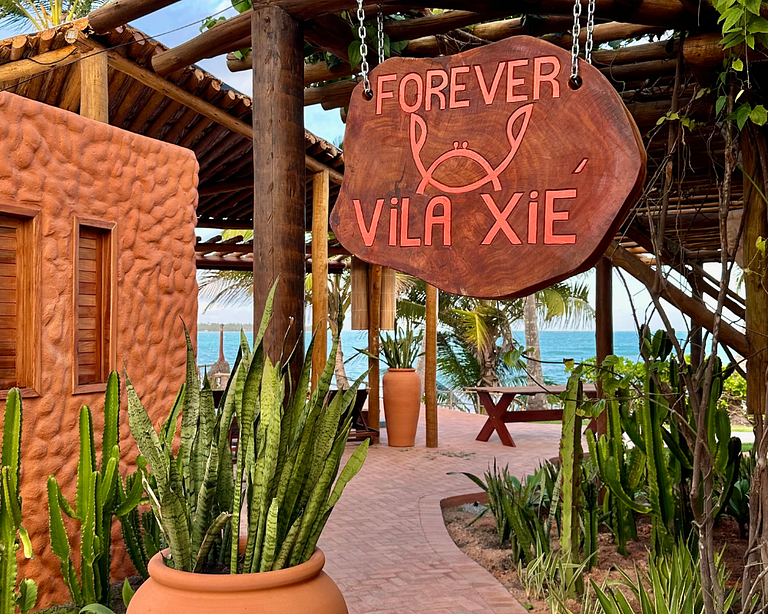 Vila Xié: Exclusive Beachfront Comfort in the Ecological Res