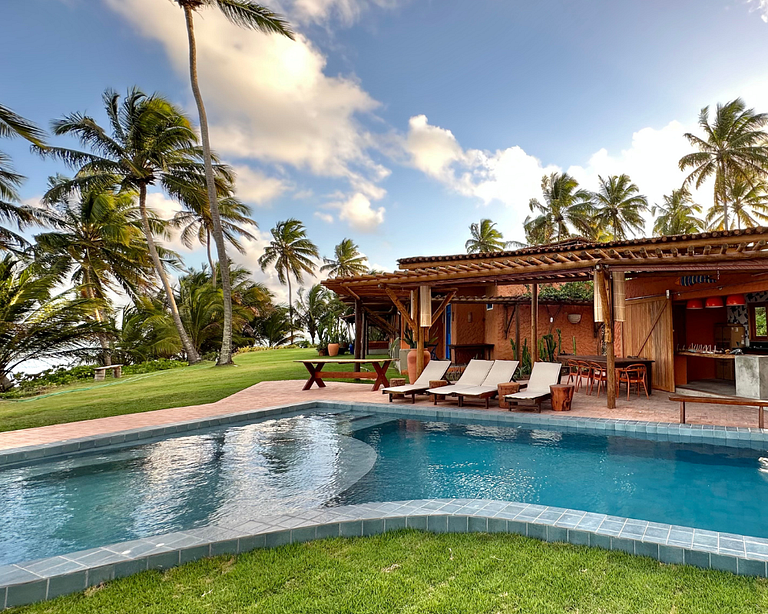 Vila Xié: Exclusive Beachfront Comfort in the Ecological Res
