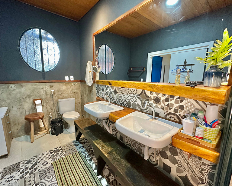 Vila Xié: Exclusive Beachfront Comfort in the Ecological Res